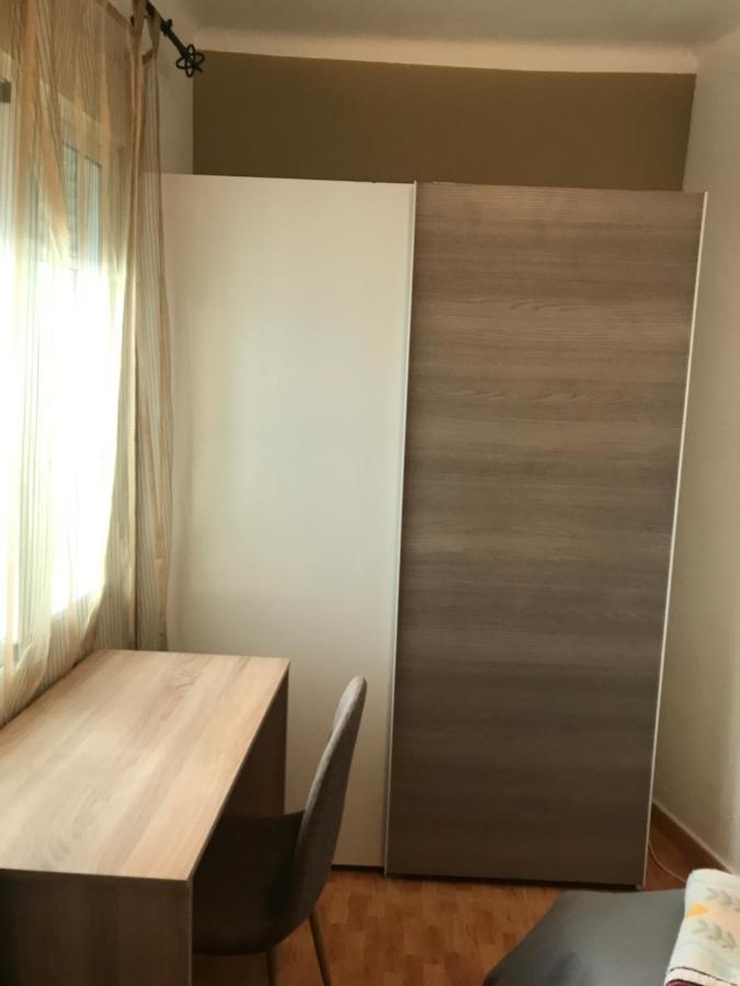 Vivienda Con Fines Turisticos Alma Apartment Andujar Luaran gambar